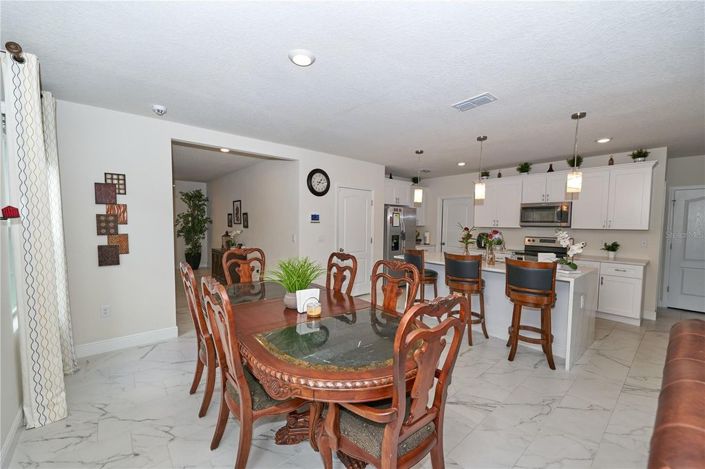 Image No.13-5 Bed House for sale