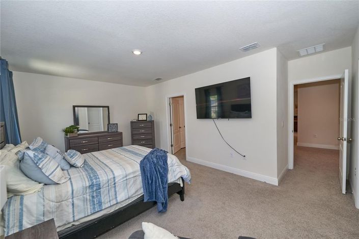 Image No.36-5 Bed House for sale