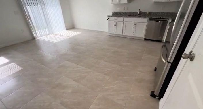 Image No.5-3 Bed Townhouse for sale