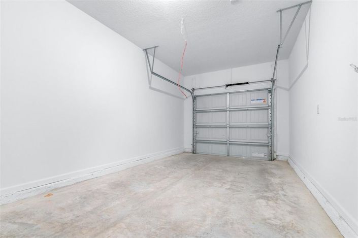 Image No.23-3 Bed Townhouse for sale