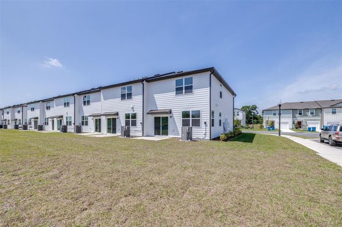 Image No.26-3 Bed Townhouse for sale