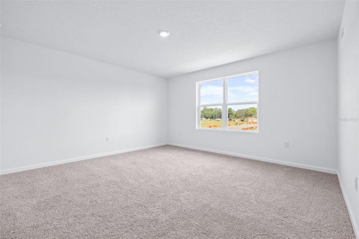 Image No.15-3 Bed Townhouse for sale