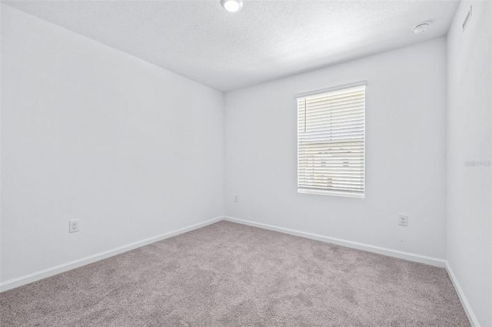 Image No.24-3 Bed Townhouse for sale