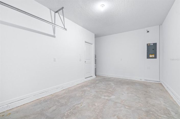 Image No.27-3 Bed Townhouse for sale