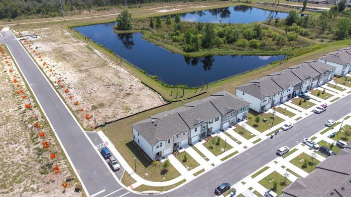 Image No.38-3 Bed Townhouse for sale