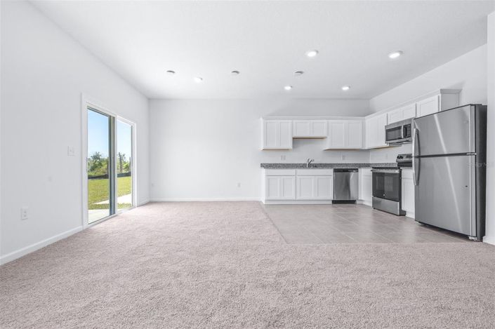 Image No.8-3 Bed Townhouse for sale