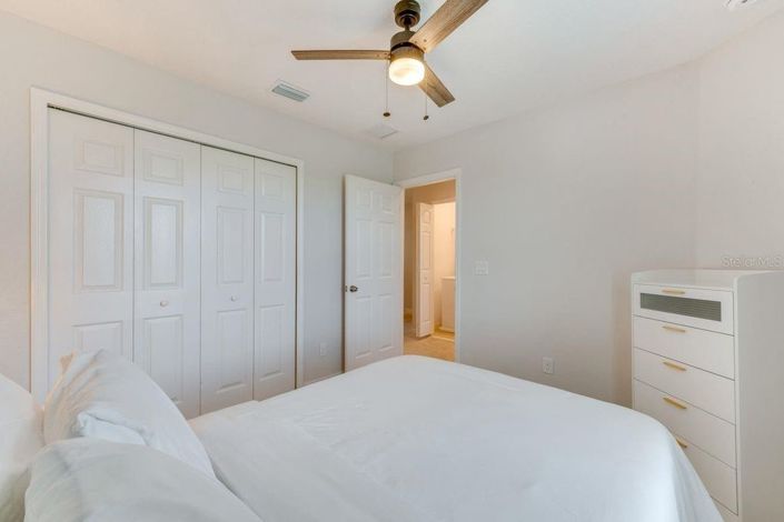 Image No.17-3 Bed Townhouse for sale