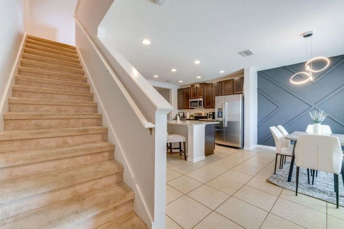 Image No.21-3 Bed Townhouse for sale