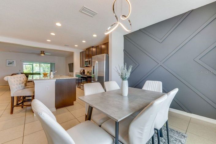 Image No.9-3 Bed Townhouse for sale