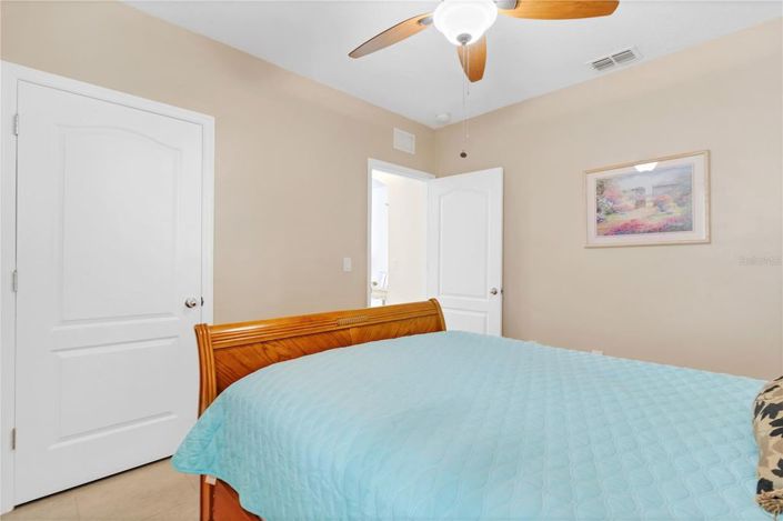 Image No.16-3 Bed House for sale