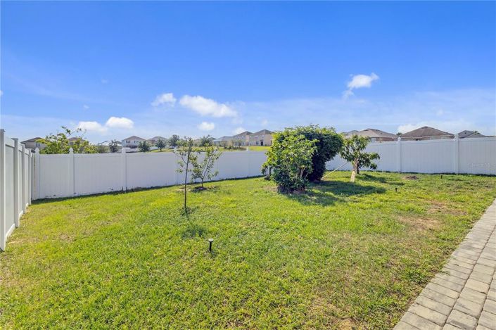 Image No.24-3 Bed House for sale