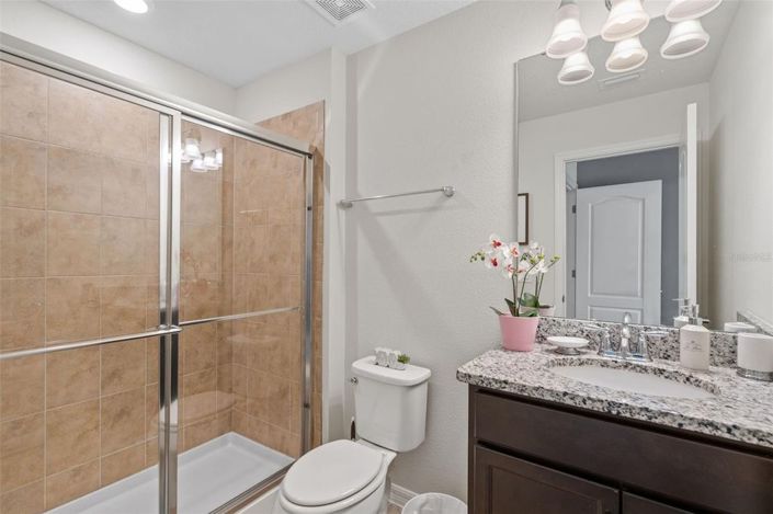 Image No.22-5 Bed Townhouse for sale