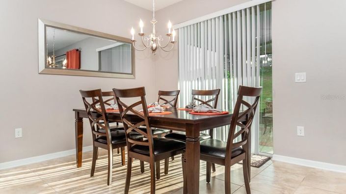 Image No.4-4 Bed House for sale