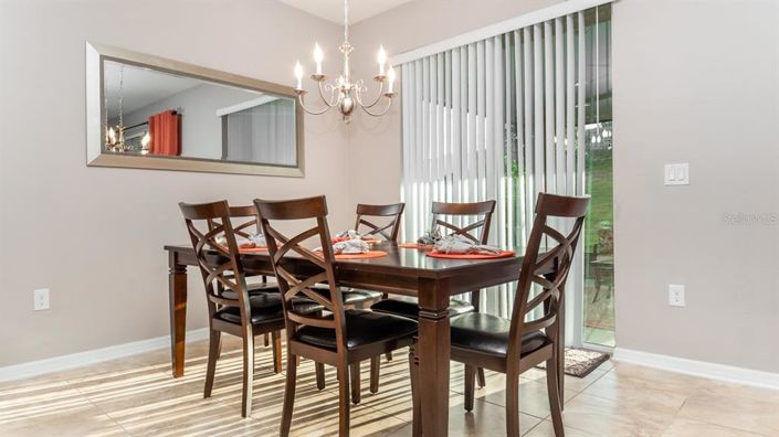 Image No.3-4 Bed House for sale