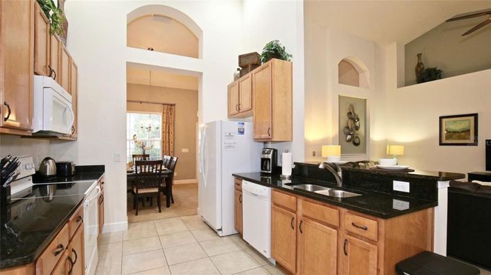 Image No.6-4 Bed House for sale