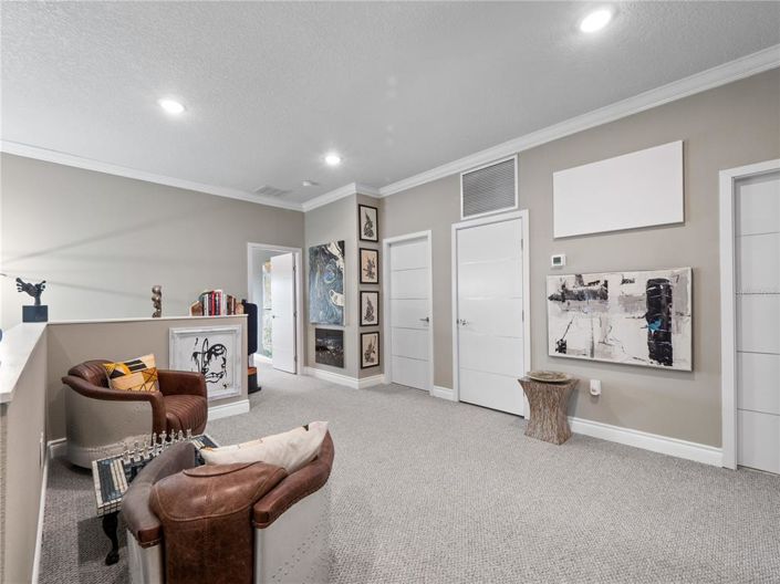 Image No.21-3 Bed Townhouse for sale