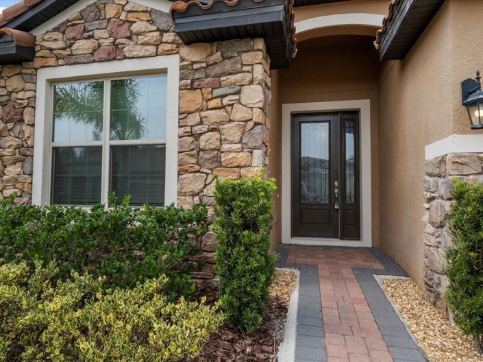 Image No.6-4 Bed House for sale