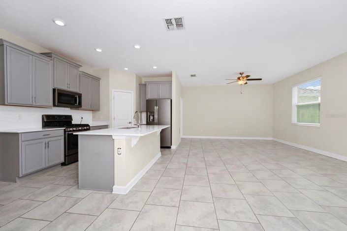 Image No.7-3 Bed House for sale