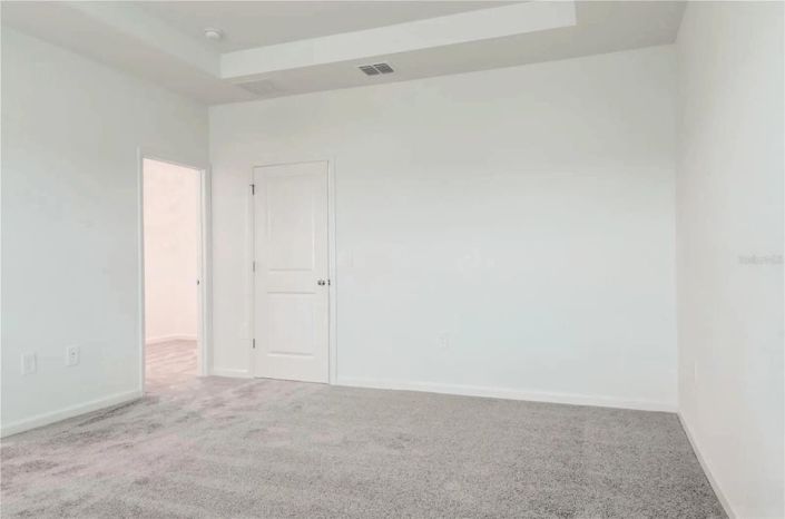 Image No.18-3 Bed Townhouse for sale