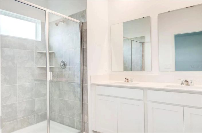 Image No.21-3 Bed Townhouse for sale