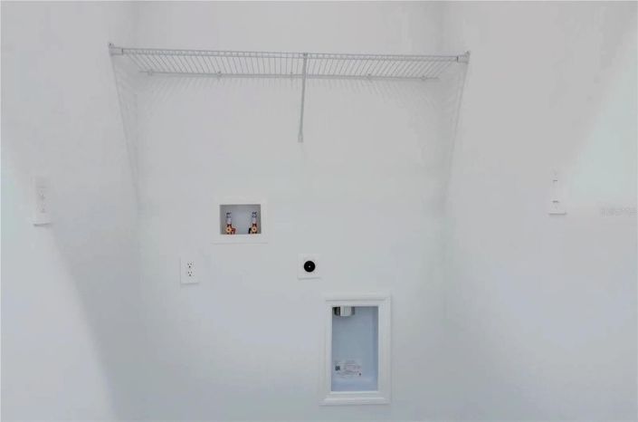 Image No.24-3 Bed Townhouse for sale