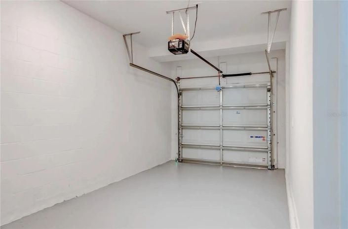 Image No.26-3 Bed Townhouse for sale