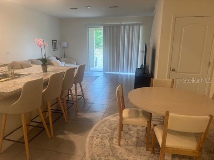 Image No.17-3 Bed Townhouse for sale