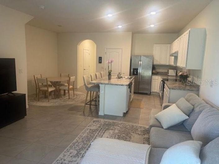 Image No.10-3 Bed Townhouse for sale