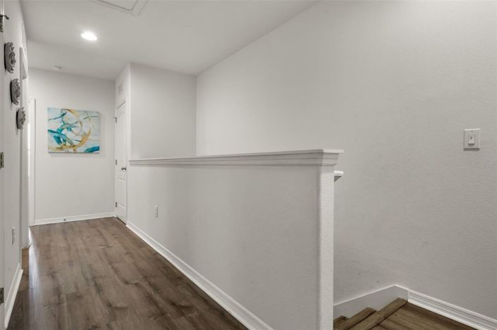 Image No.22-4 Bed Townhouse for sale