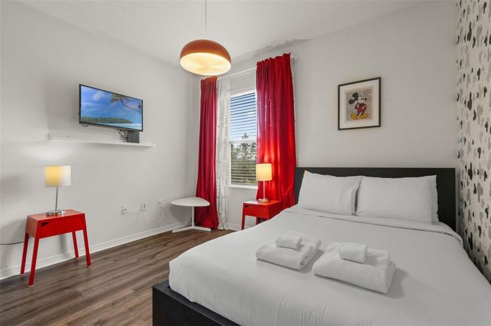 Image No.29-4 Bed Townhouse for sale