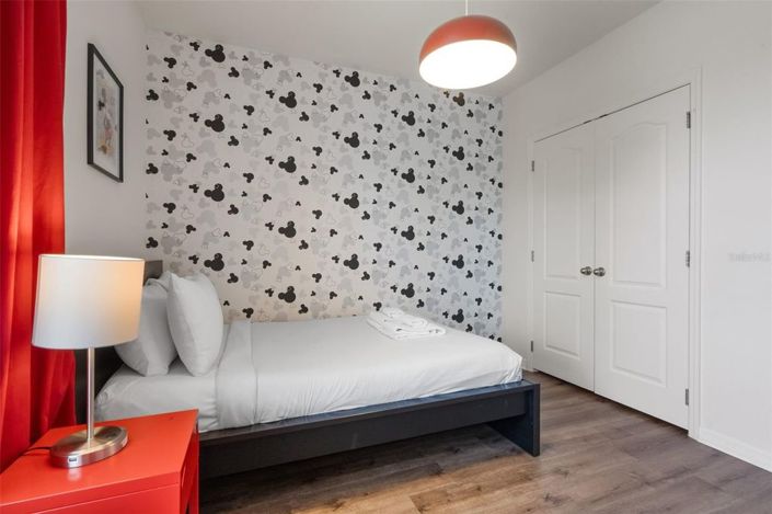 Image No.30-4 Bed Townhouse for sale