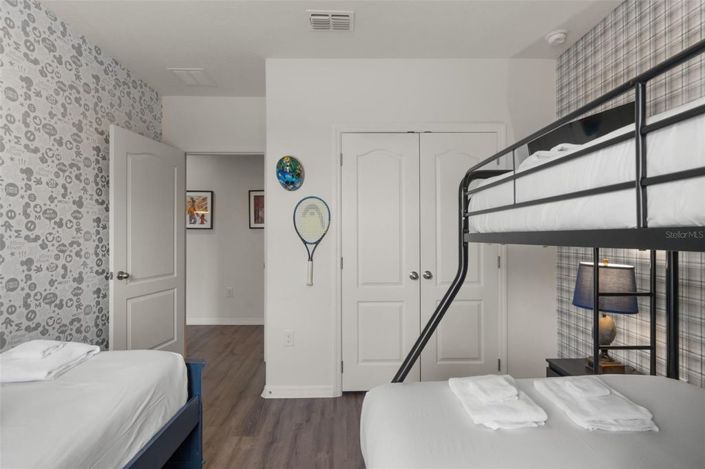 Image No.33-4 Bed Townhouse for sale