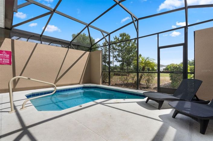 Image No.39-4 Bed Townhouse for sale