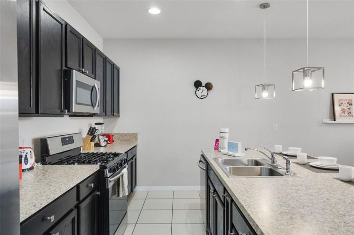 Image No.6-4 Bed Townhouse for sale