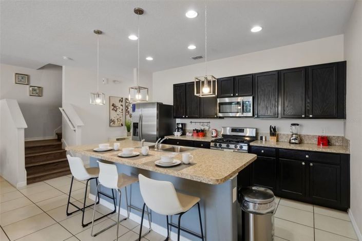 Image No.7-4 Bed Townhouse for sale