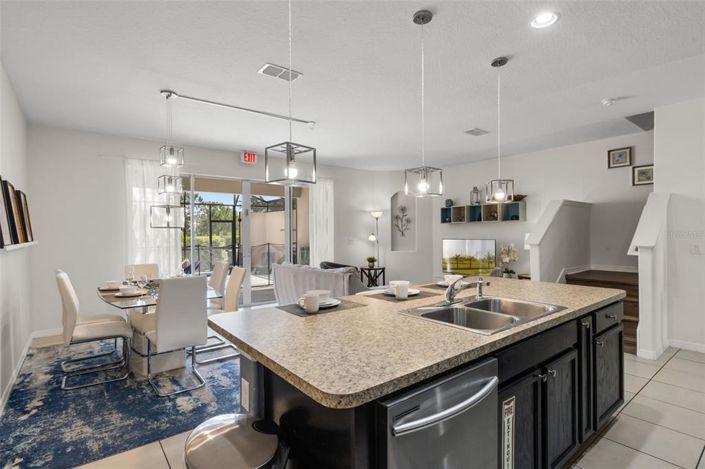 Image No.9-4 Bed Townhouse for sale