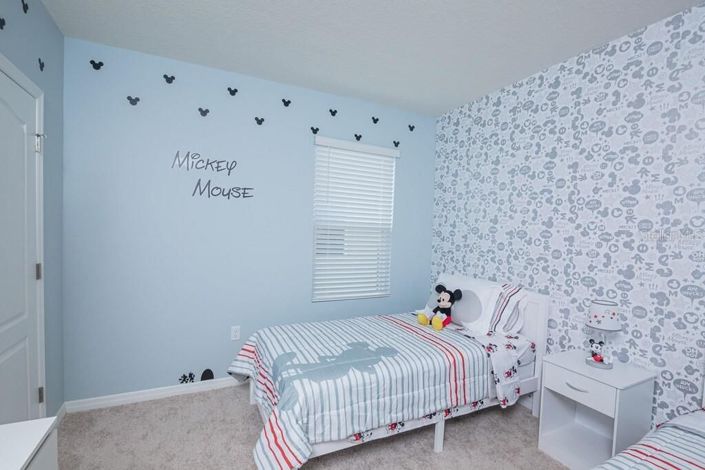 Image No.20-6 Bed House for sale