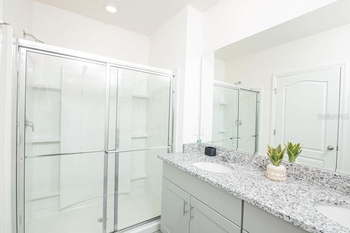 Image No.25-6 Bed House for sale