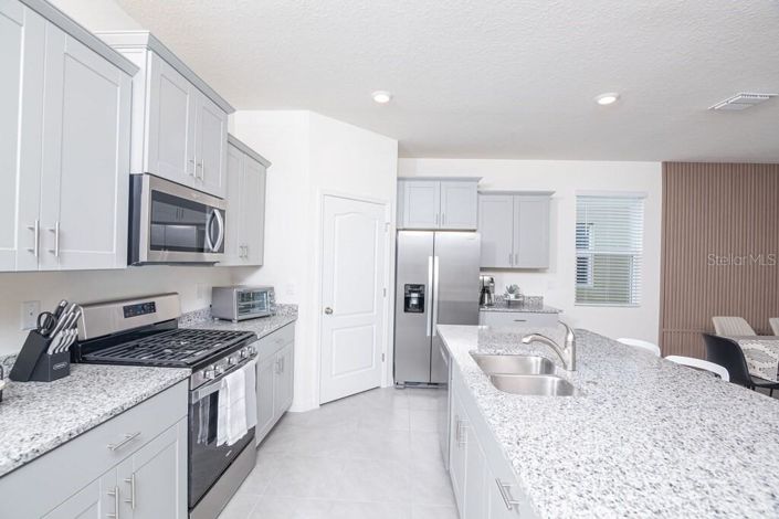 Image No.57-6 Bed House for sale