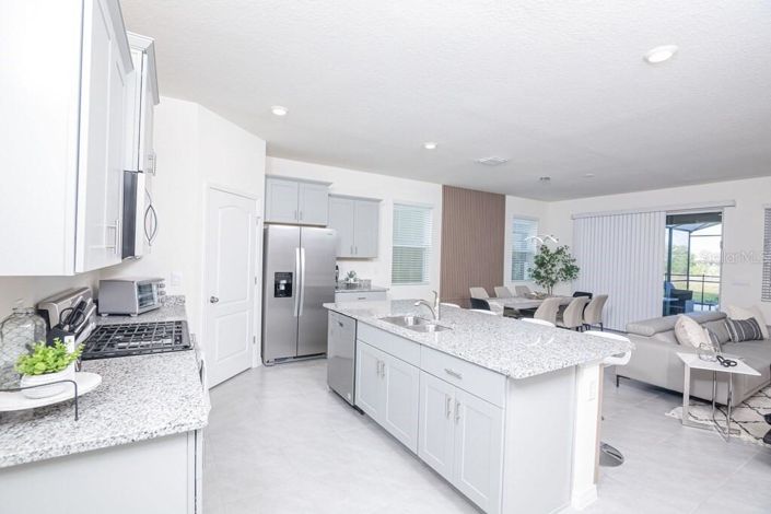 Image No.58-6 Bed House for sale