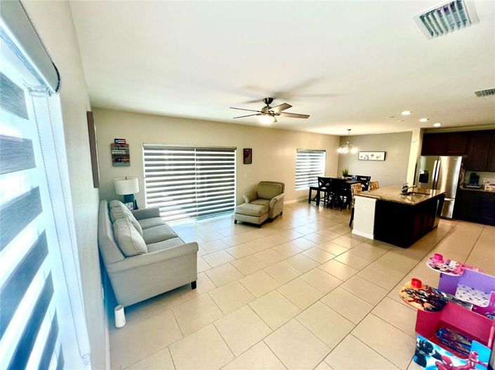 Image No.22-4 Bed House for sale