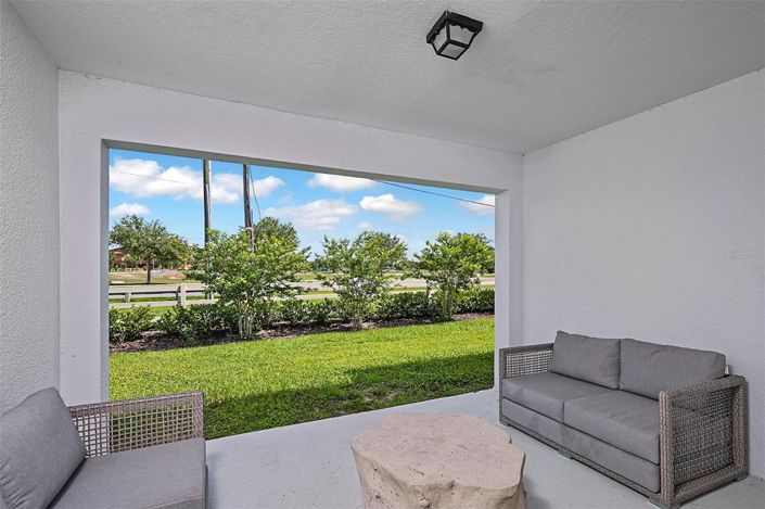 Image No.18-3 Bed Townhouse for sale