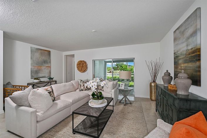 Image No.8-3 Bed Townhouse for sale