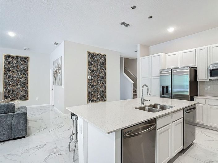 Image No.13-12 Bed House for sale