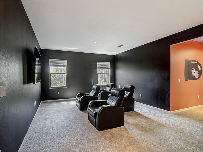 Image No.33-12 Bed House for sale