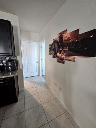 Image No.18-5 Bed House for sale