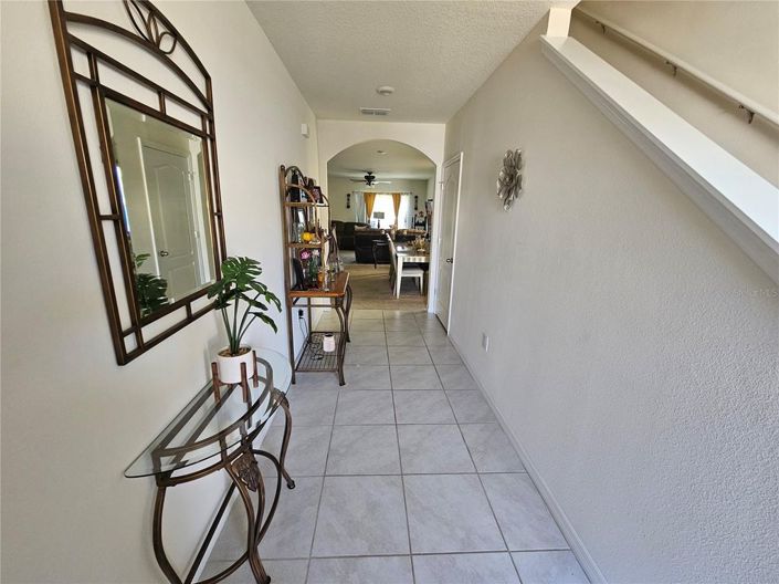 Image No.5-5 Bed House for sale