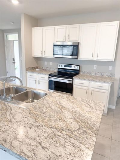 Image No.8-4 Bed House for sale