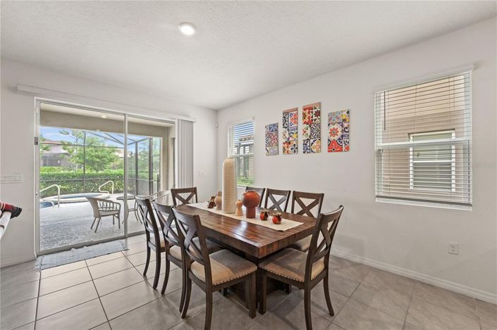 Image No.20-7 Bed House for sale