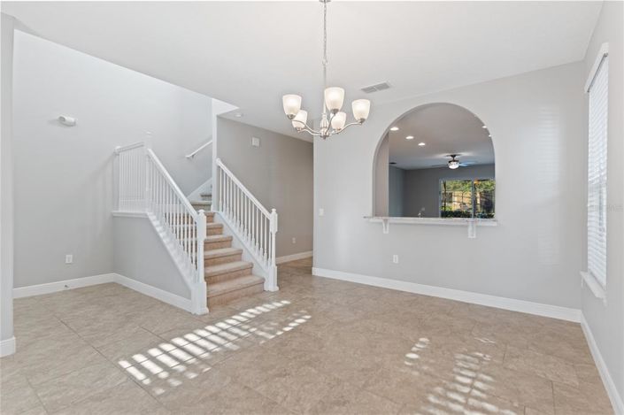 Image No.7-5 Bed Property for sale